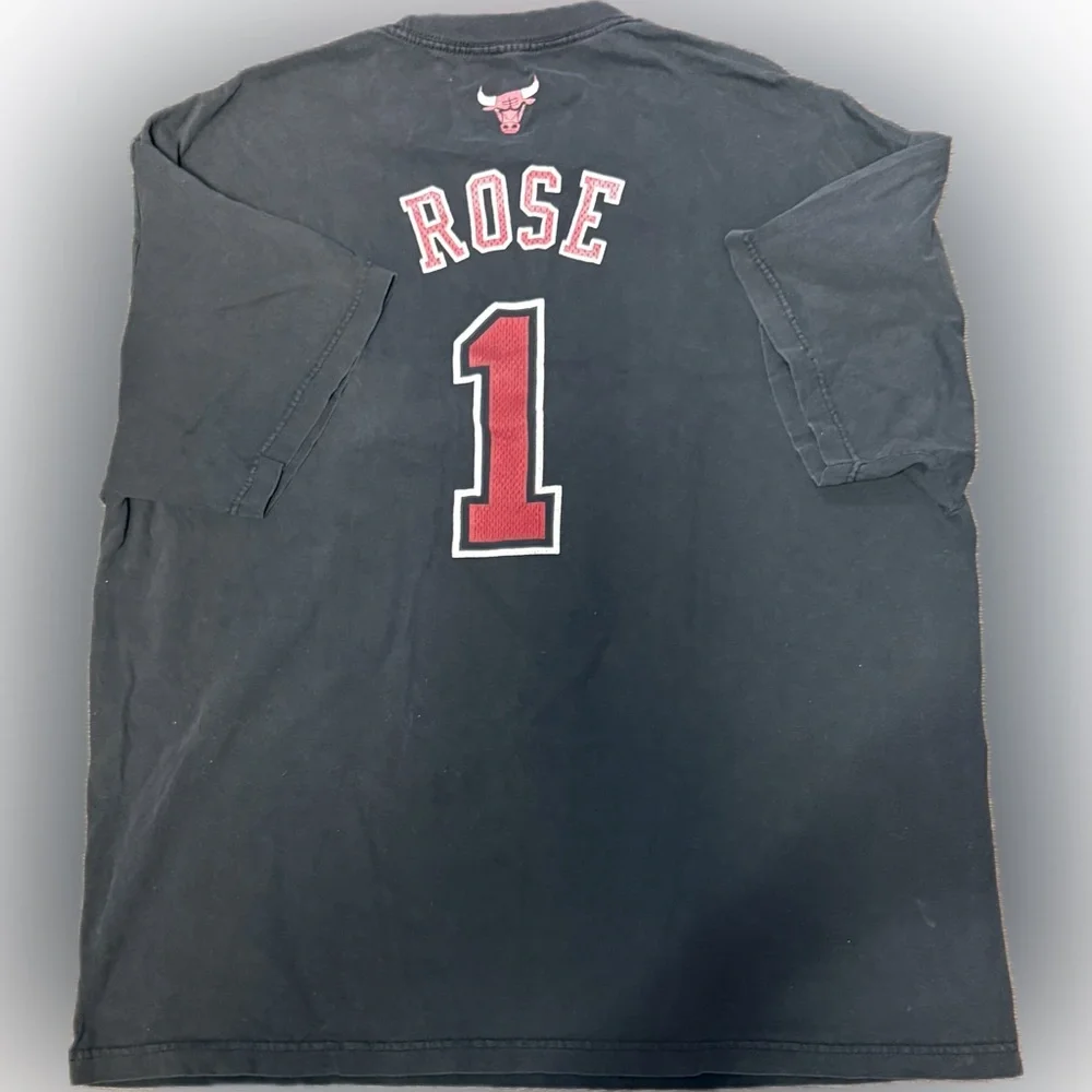 Derrick Rose Black and Red Chicago Number 1 Men's Tee | Sz 2XL
